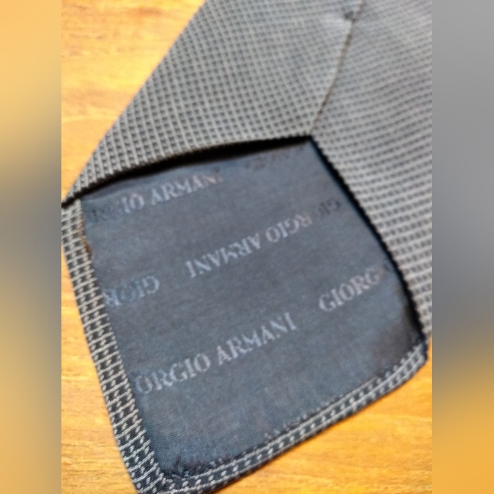 Giorgio Armani Tie, Blue & Grey Micro Check Pattern, 100% Silk, Made in … - Picture 3 of 9